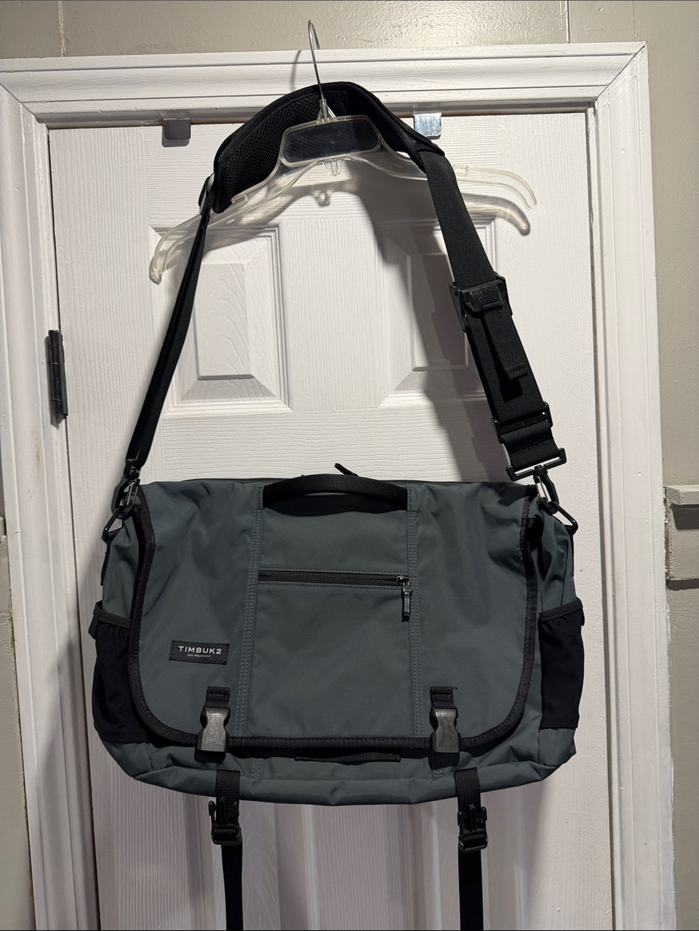 Timbuk2 Slate Gray Messenger Bag with Black Strap